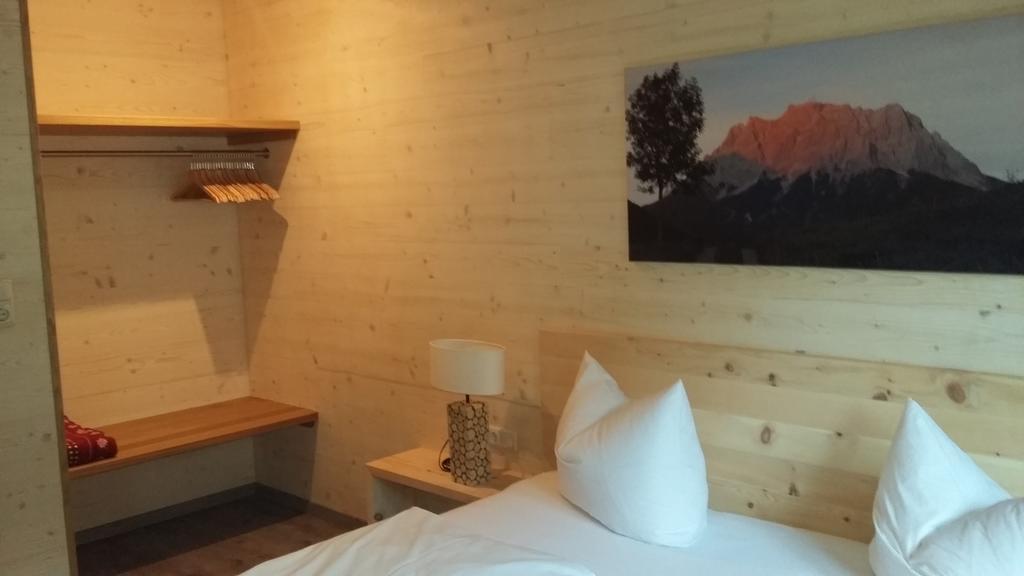 Appartements Alpenland Lermoos Cameră foto